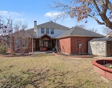 11108 Premier Drive - Photo Thumbnail 12