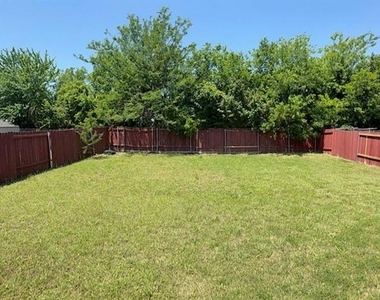 1424 Cottonwood Trail - Photo Thumbnail 9
