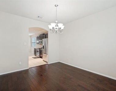 2309 Michelle Creek Drive - Photo Thumbnail 10