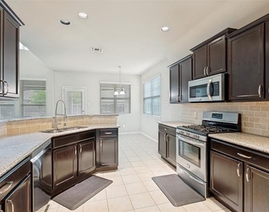 2309 Michelle Creek Drive - Photo Thumbnail 8