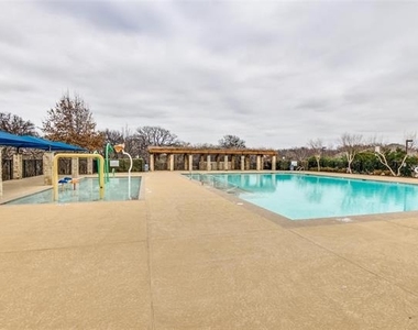 2309 Michelle Creek Drive - Photo Thumbnail 25