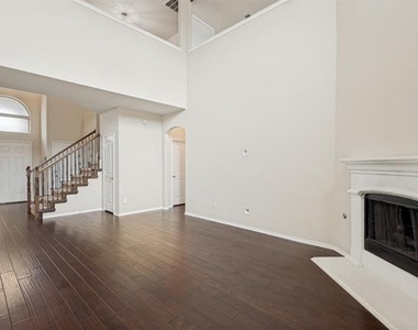 2309 Michelle Creek Drive - Photo Thumbnail 2