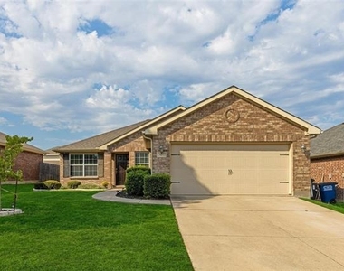 325 Crosscreek Drive - Photo Thumbnail 28