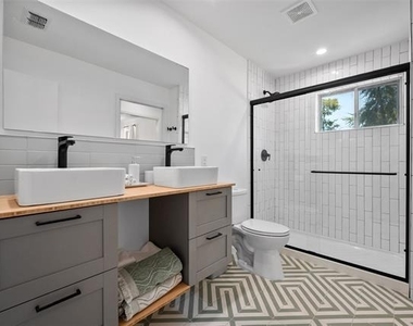 106 Earl Kay Lane - Photo Thumbnail 12