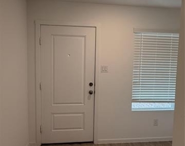 4171 Silverstein Street - Photo Thumbnail 2