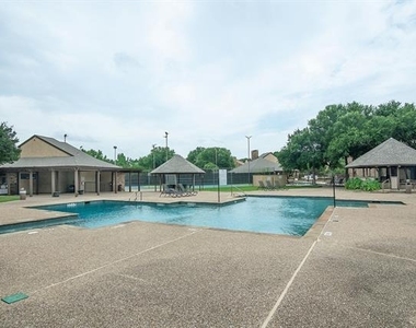 1100 Calico Lane - Photo Thumbnail 20