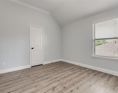 1114 Leafy Glade Road - Photo Thumbnail 30