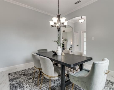 1114 Leafy Glade Road - Photo Thumbnail 6