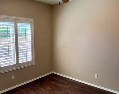 38719 N 7th Street - Photo Thumbnail 19