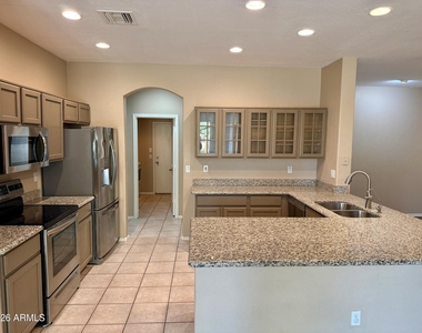 38719 N 7th Street - Photo Thumbnail 6