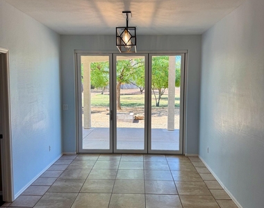 38719 N 7th Street - Photo Thumbnail 9