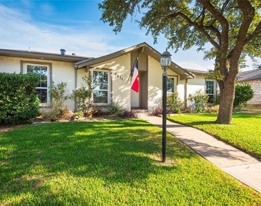 2211 Yewpon Drive - Photo Thumbnail 1