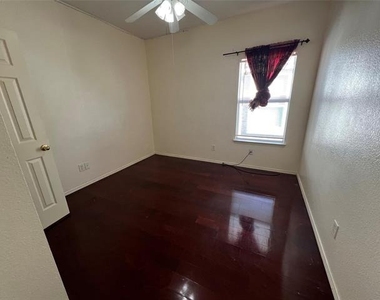 12928 Honey Locust Circle - Photo Thumbnail 13