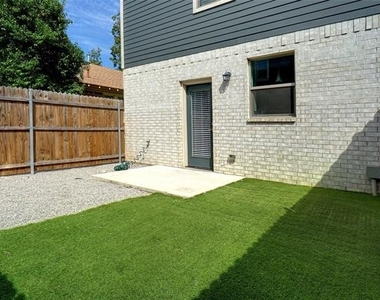 3427 W 6th Street - Photo Thumbnail 15