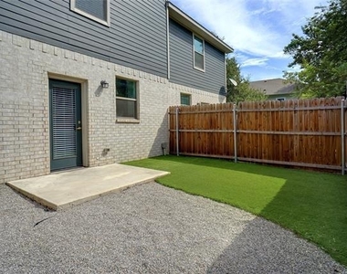 3427 W 6th Street - Photo Thumbnail 16