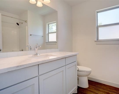 3427 W 6th Street - Photo Thumbnail 11