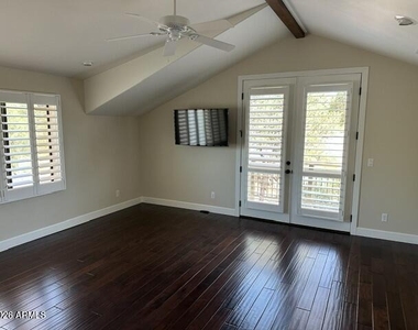 2201 E Grapevine Drive - Photo Thumbnail 27