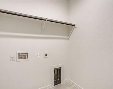 4843 Fuller Court - Photo Thumbnail 21