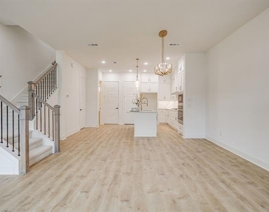 4843 Fuller Court - Photo Thumbnail 6