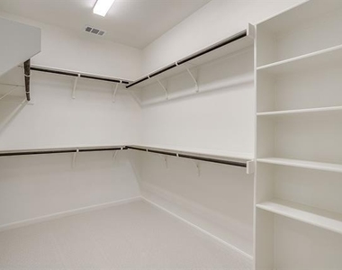 4843 Fuller Court - Photo Thumbnail 20