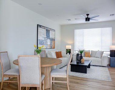 630 N Power Road - Photo Thumbnail 5