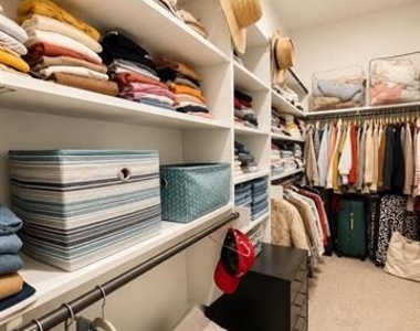 15736 Hazelhurst Lane - Photo Thumbnail 14