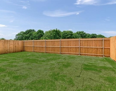 402 Harvest Street - Photo Thumbnail 29