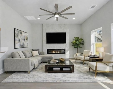 113 Church Street - Photo Thumbnail 3