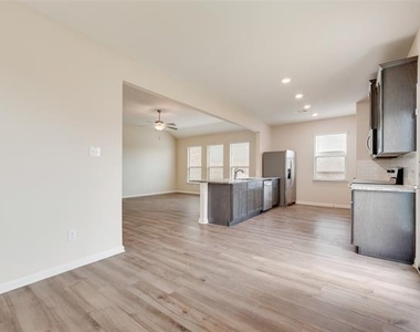 281 Moonstone Way - Photo Thumbnail 22