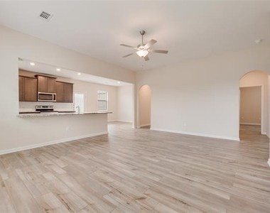 281 Moonstone Way - Photo Thumbnail 21