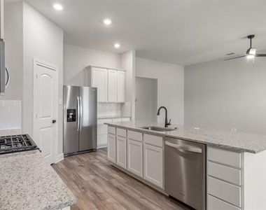 2113 Atwood Drive - Photo Thumbnail 6