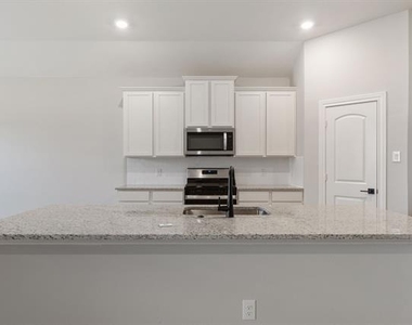 2113 Atwood Drive - Photo Thumbnail 7