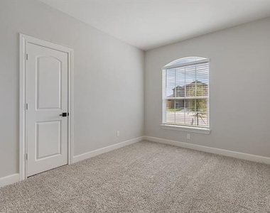 2113 Atwood Drive - Photo Thumbnail 12