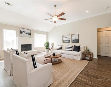 415 N Gaston Drive - Photo Thumbnail 5