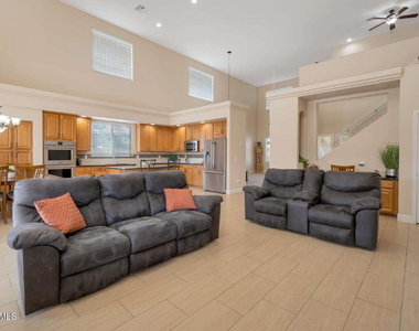 21987 N Balboa Drive - Photo Thumbnail 14
