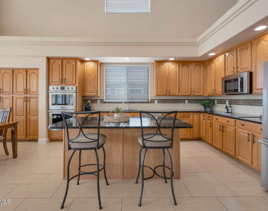 21987 N Balboa Drive - Photo Thumbnail 16