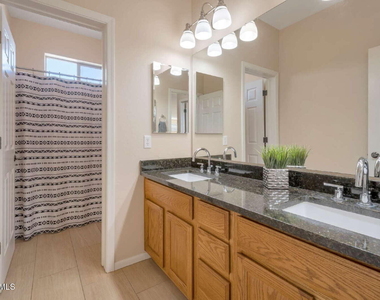 21987 N Balboa Drive - Photo Thumbnail 9