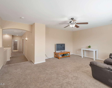 21987 N Balboa Drive - Photo Thumbnail 7