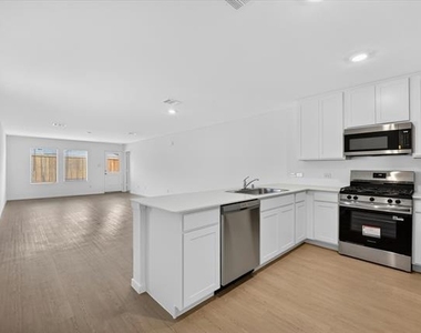 2509 Guineas Lane - Photo Thumbnail 1