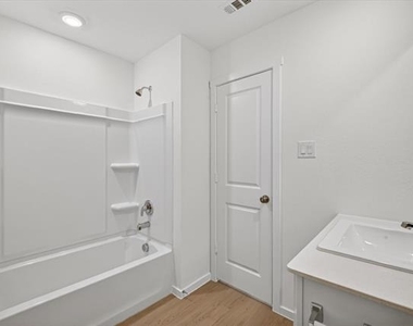 2509 Guineas Lane - Photo Thumbnail 10