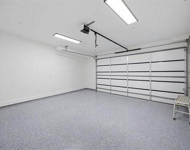 4605 Belmont Avenue - Photo Thumbnail 38