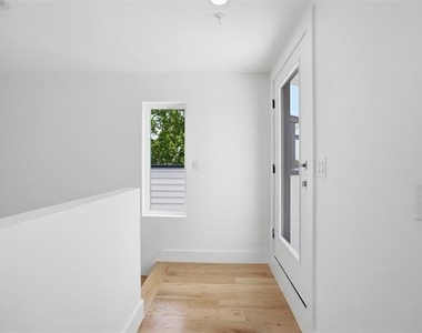 4605 Belmont Avenue - Photo Thumbnail 34