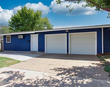 4735 Potomac Avenue - Photo Thumbnail 2