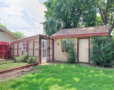 1017 Meadowlark Lane - Photo Thumbnail 28