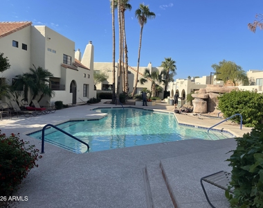 5665 W Galveston Street - Photo Thumbnail 2