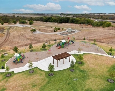 1276 Western Yarrow Avenue - Photo Thumbnail 37