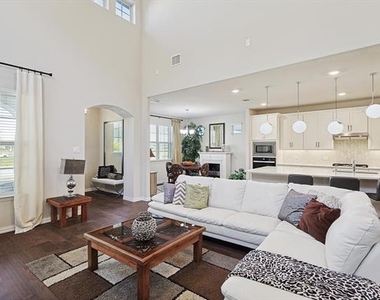 1276 Western Yarrow Avenue - Photo Thumbnail 9