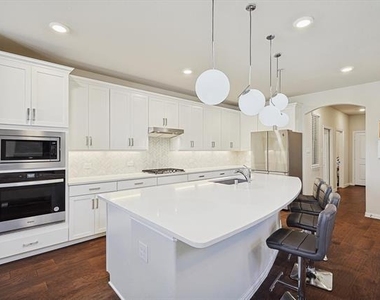 1276 Western Yarrow Avenue - Photo Thumbnail 5