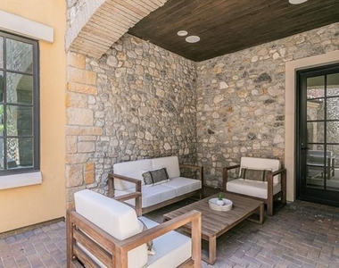 8 Comillas Drive - Photo Thumbnail 35