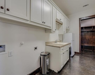 11445 Foutch Road - Photo Thumbnail 16